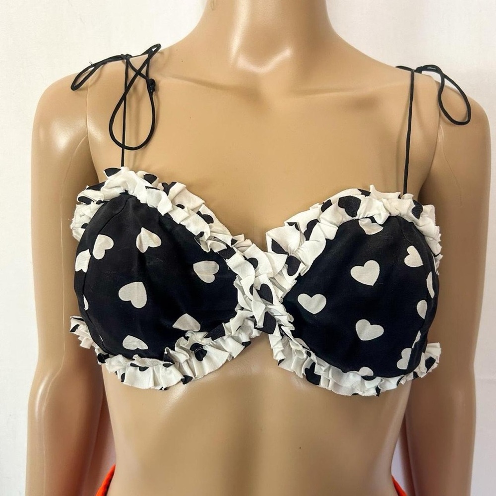 For love and lemons heart print crop top size M